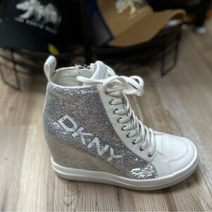 DKNY sneakers platform sequins size 7.5. New in box